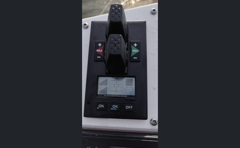 Princess 330 Fly-kuva-5